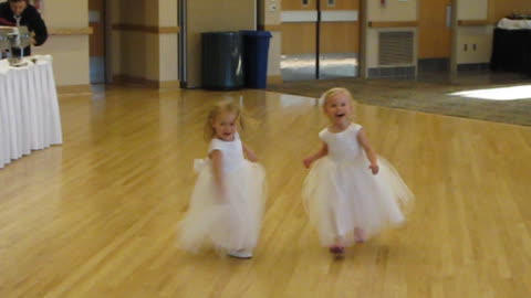 2014 Little Girls Dance at Wedding