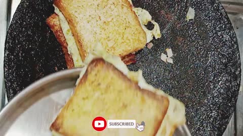 Quick breakfast recipe _ Bread Omelette _ Bread egg sandwich#BreakFastRecipe#BreadOmelette#musttry