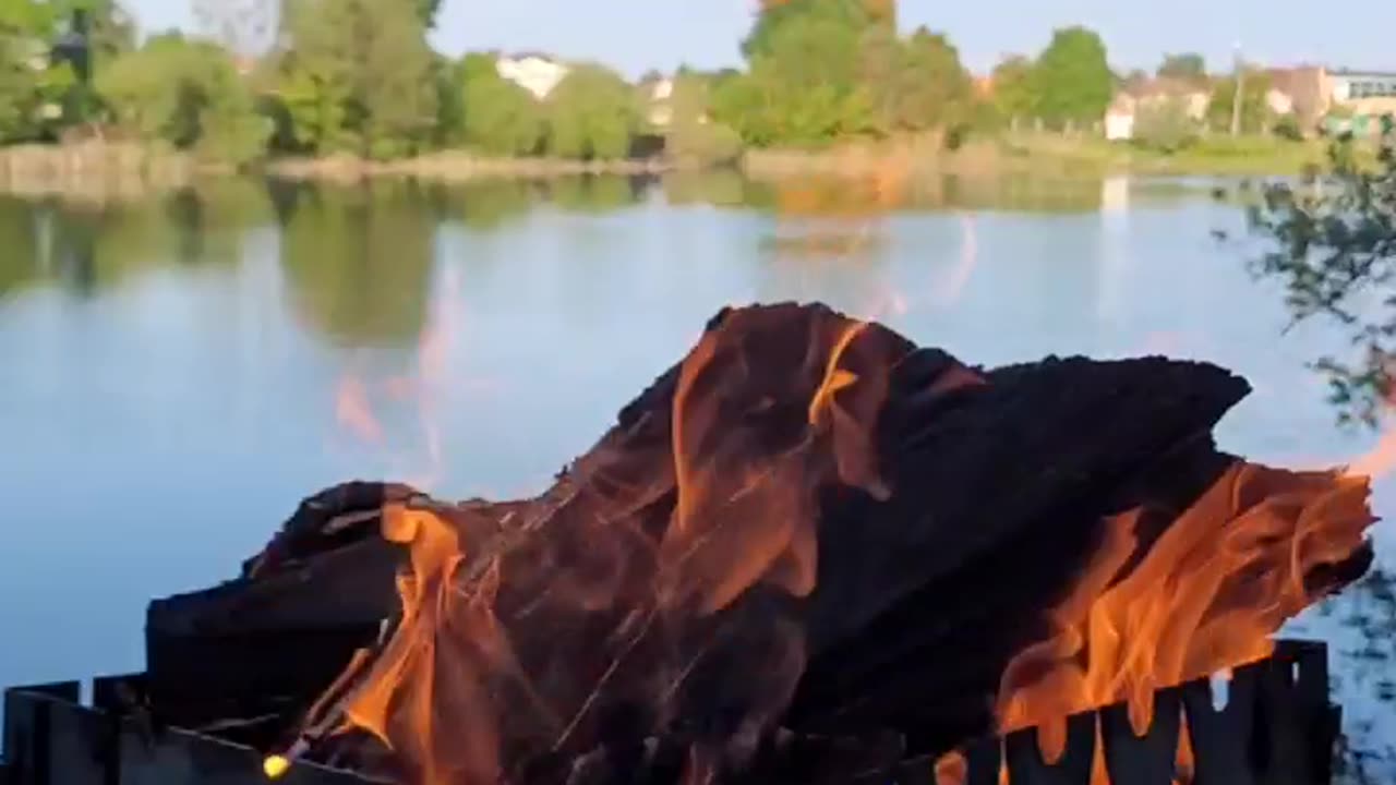 RELAXING WITH FIRE AND BEAUTIFUL SCENERY