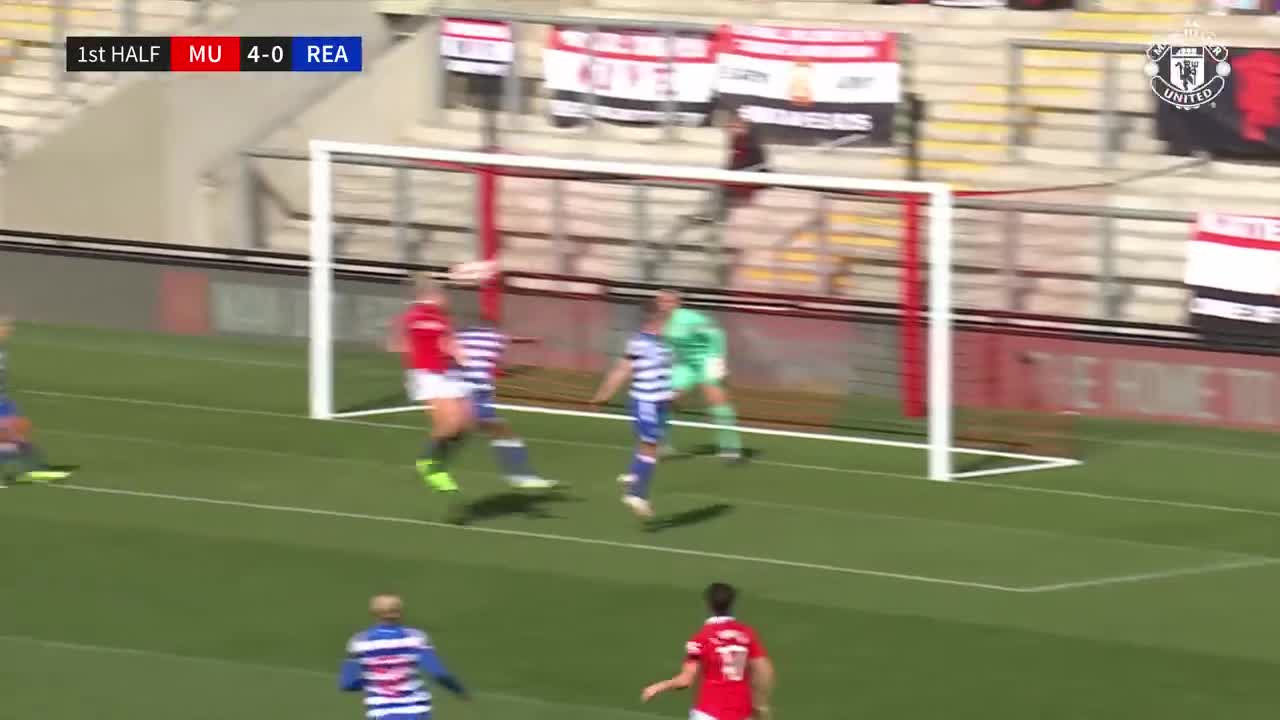 DREAM DEBUT For Maya Le Tissier! ????? | Man Utd 4-0 Reading | Highlights