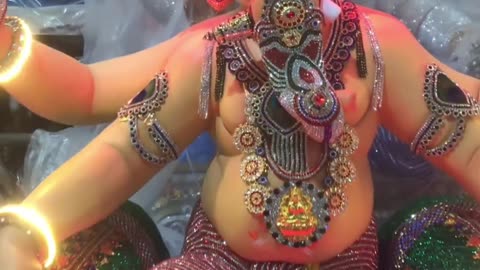 Amazing makeup of Lord Ganesha
