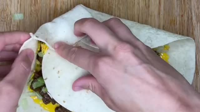 Hunt butcher cook, bear crunchwrap supreme. #crunchwrapsupreme #cooking #Recipe #food #wildgame