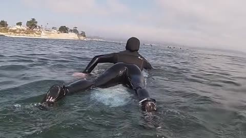 Don't paddle with your legs apart like this