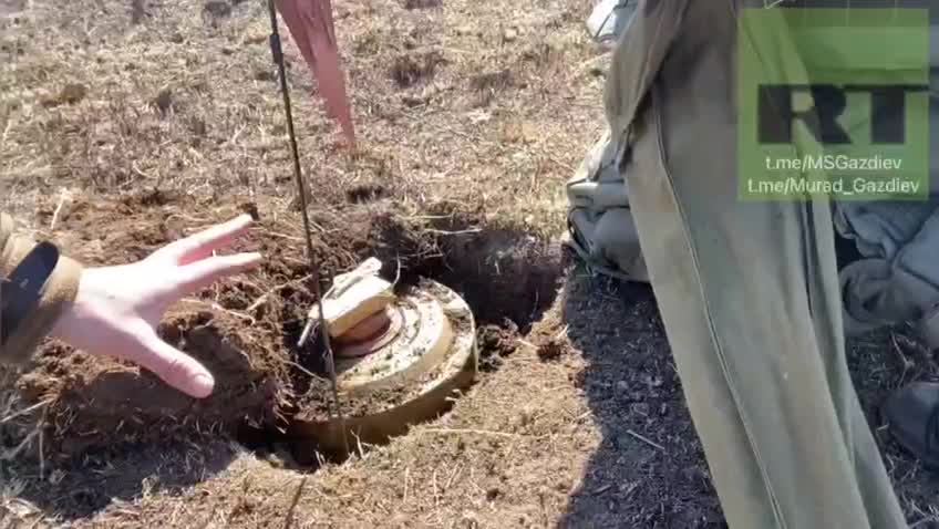 Land mine trick used by Armed Forces of Ukraine