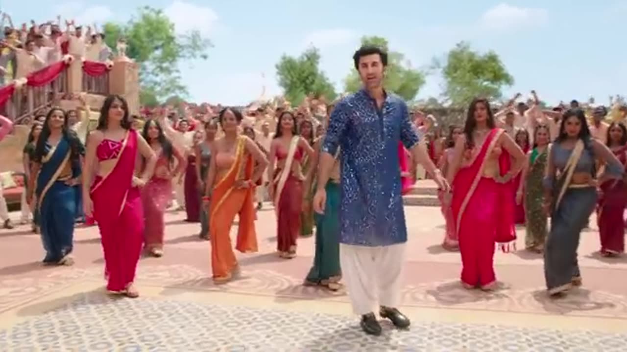 Show_Me_The_Thumka_(Song)_Tu_Jhoothi_Main_Makkaar_|Ranbir,Shraddha|Pritam|Sunidhi,Shashwat|Amitabh_B