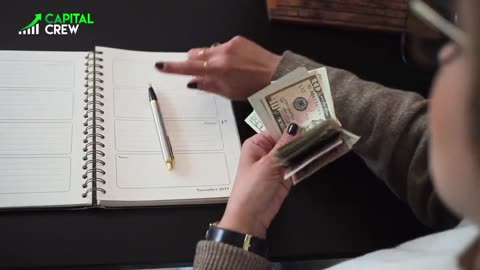 Smart Money Moves_ Essential Financial Advice for College Students