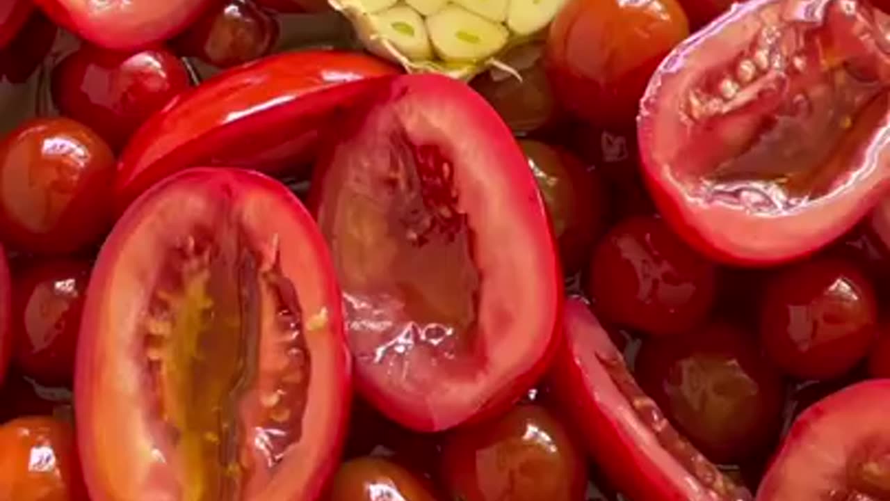 Roasted Tomatoes with Garlic and Herbs