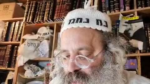 גדולה מלאכה שמכבדת את בעליה דביתהו דרבי יהודה נפקת נקטת עמרא עבדה גלימא - שיר נ נח מסכת נדרים דף מט