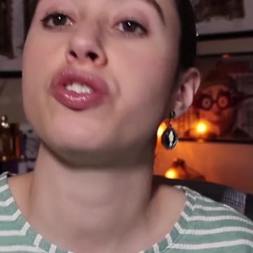 I Made @Lethal_Lightning Drink A Ravenclaw Concoction #wizardingworld #traveljapan #harrypotter