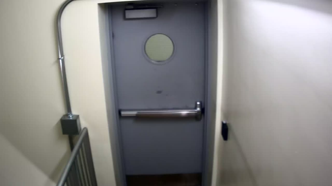 6162RHOBGRRGST2StairwellSide_2021-01-06_08h00min02s203ms.mp4