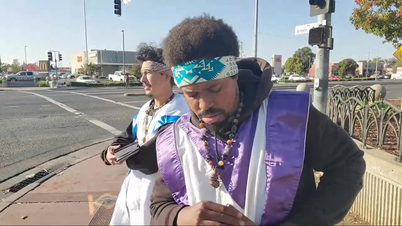 ISRAELITES IN SACRAMENTO: 11/14/22 STREET SPEAKING