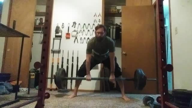 Axle bar deadlift