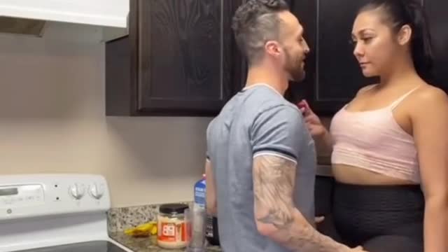 putting my wife on the counter to see her reaction |Tiktok Compilation