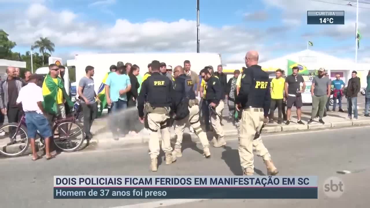 Manifestantes bolsonaristas atacam viaturas no Pará | SBT Brasil (07/11/22)