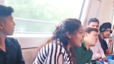 Viral Delhi metro clip