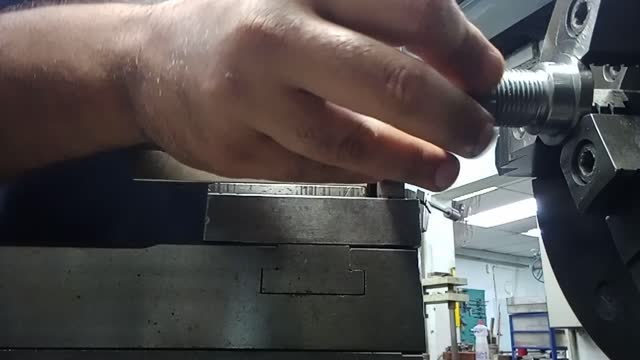 left thread machining on lathe