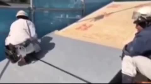 working carpentry in JAPAN