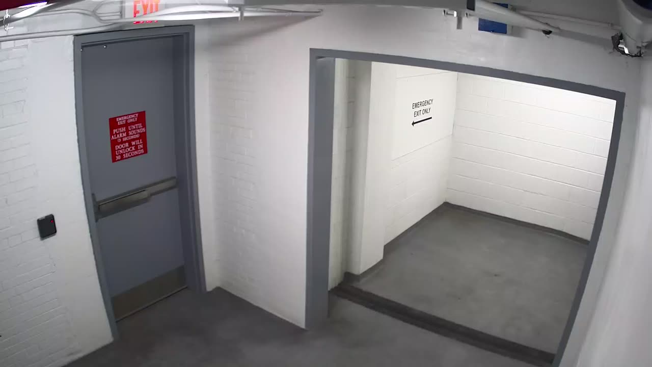 6133RHOBG2G208BLobby8_2021-01-06_22h00min02s763ms.mp4