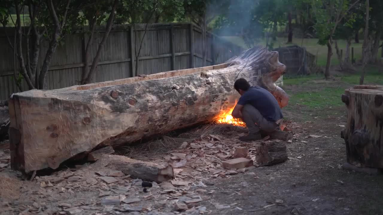 DUGOUT CANOE BUILD - Timelapse, by Outbackmike