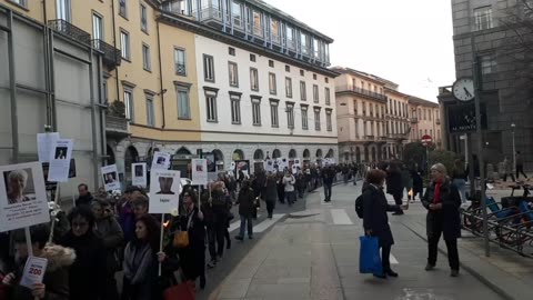 Milano, Italy, 4 March, parade for people dead After vaxxxine