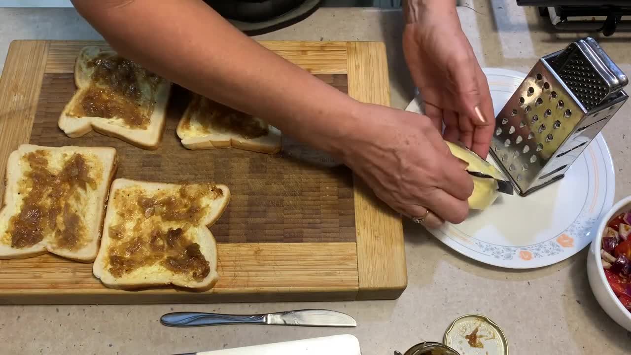 Cheese Roll Toasty, New Zealand Street Food, cheekyricho cooking video recipe. ep. 1,239