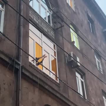 The "March of Dignity" in Yerevan started, despite the rain, thousands of Yerevan residents came