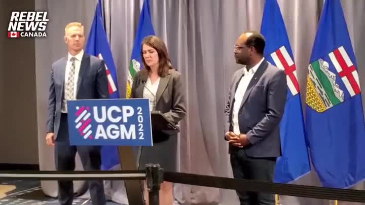 Alberta (Canada), Premier Danielle Smith entschuldigt sich bei Ungeimpften