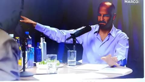BOTELLAS DE PLATICOS PARA TOMAR AGUA ES TOXICO Y PELIGROSO PARA LA SALUD