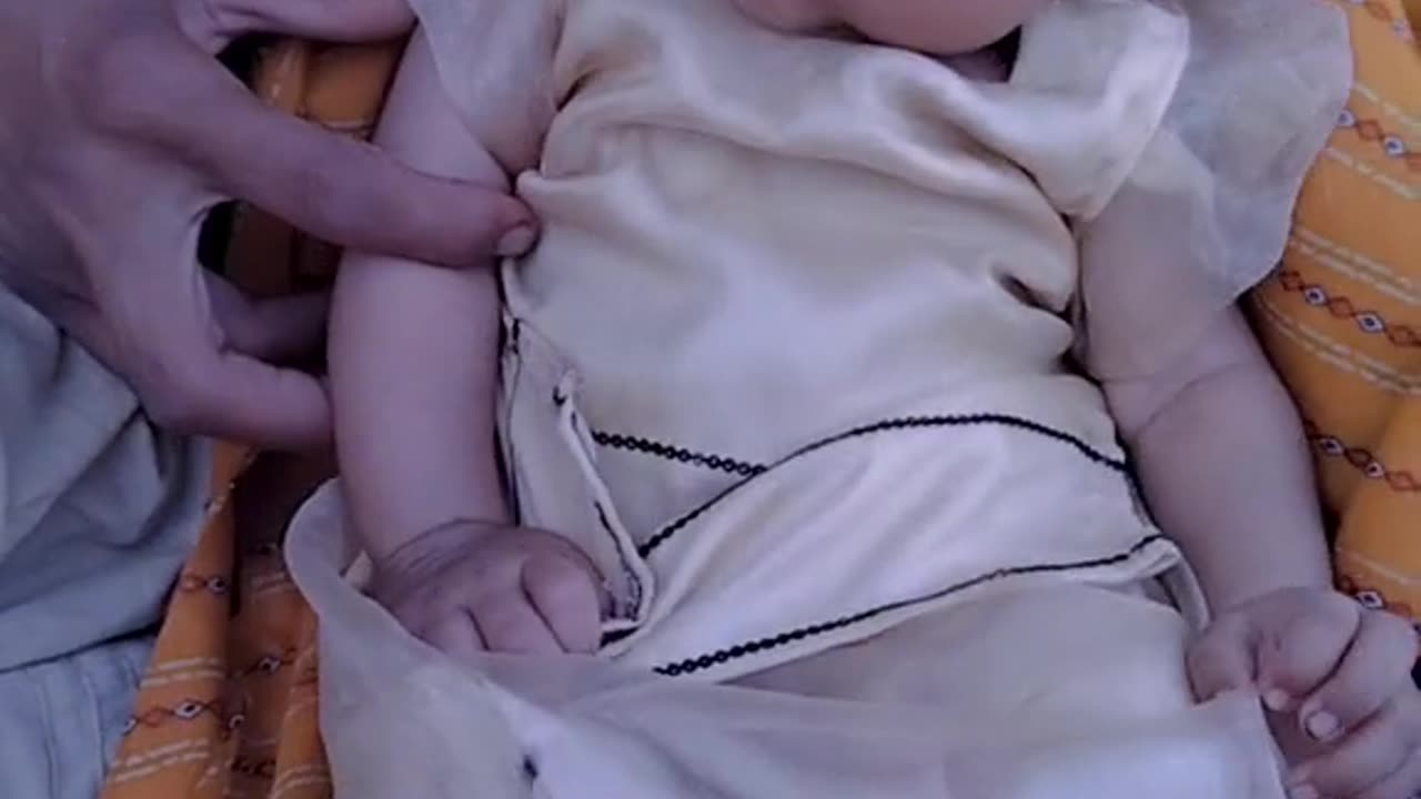 Cute baby locking so beautiful ❤️