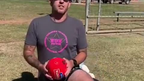 How to play The Post A Plugger