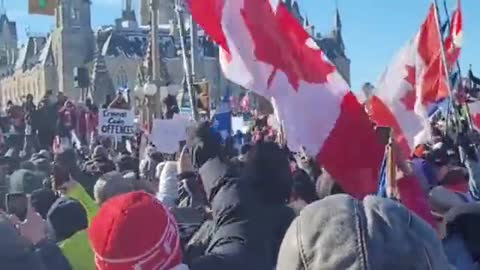 Freedom Convoy Supporters Chant "Justin Trudeau Must Go!"