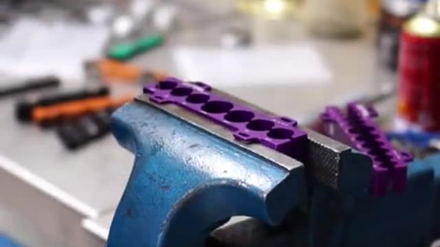 Service tools - auxiliary clamping small parts
