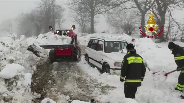 SNOW SIGN: Firefighters Working Round The Clock To Find Missing Woman During Winter Storm