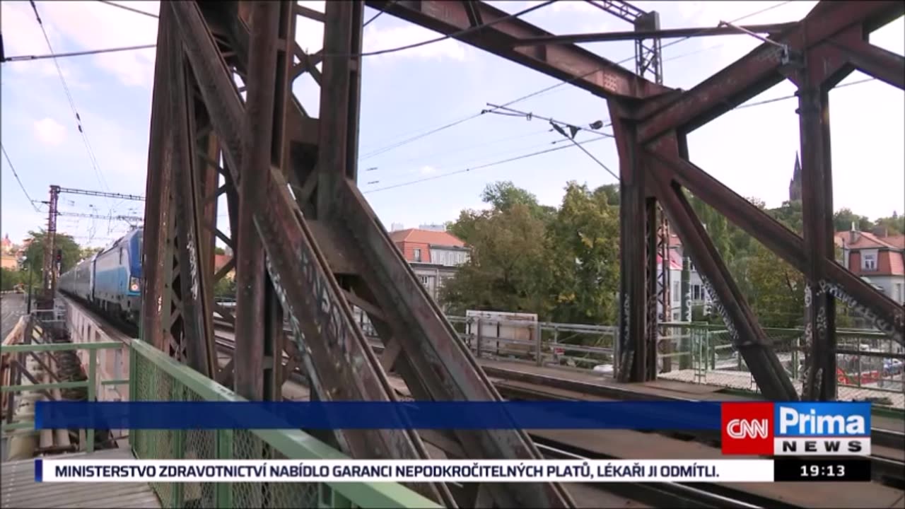 PRAHA ŽELEZNIČNÍ MOST 2023