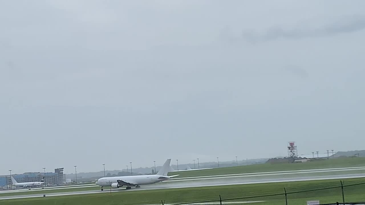 Unmarked Kalitta Charter 757 Cincinnati 8/11/21