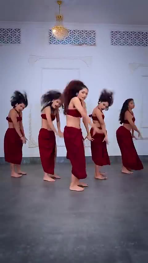 Aga Bai Aiyyaa🔥 - Dance #shorts - Sonali Bhadauria - #trendingonshorts