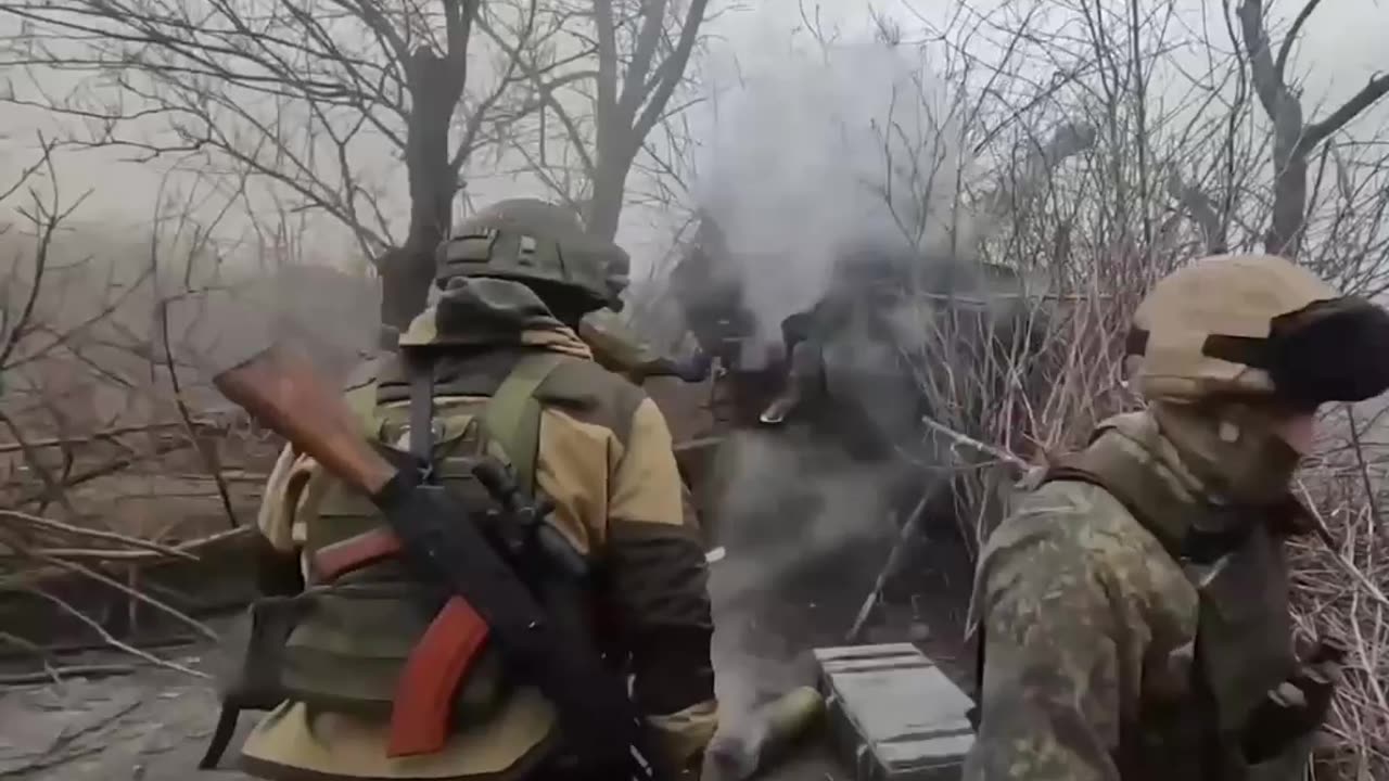 The crew of the Msta-B howitzer destroyed a Ukrainian mortar