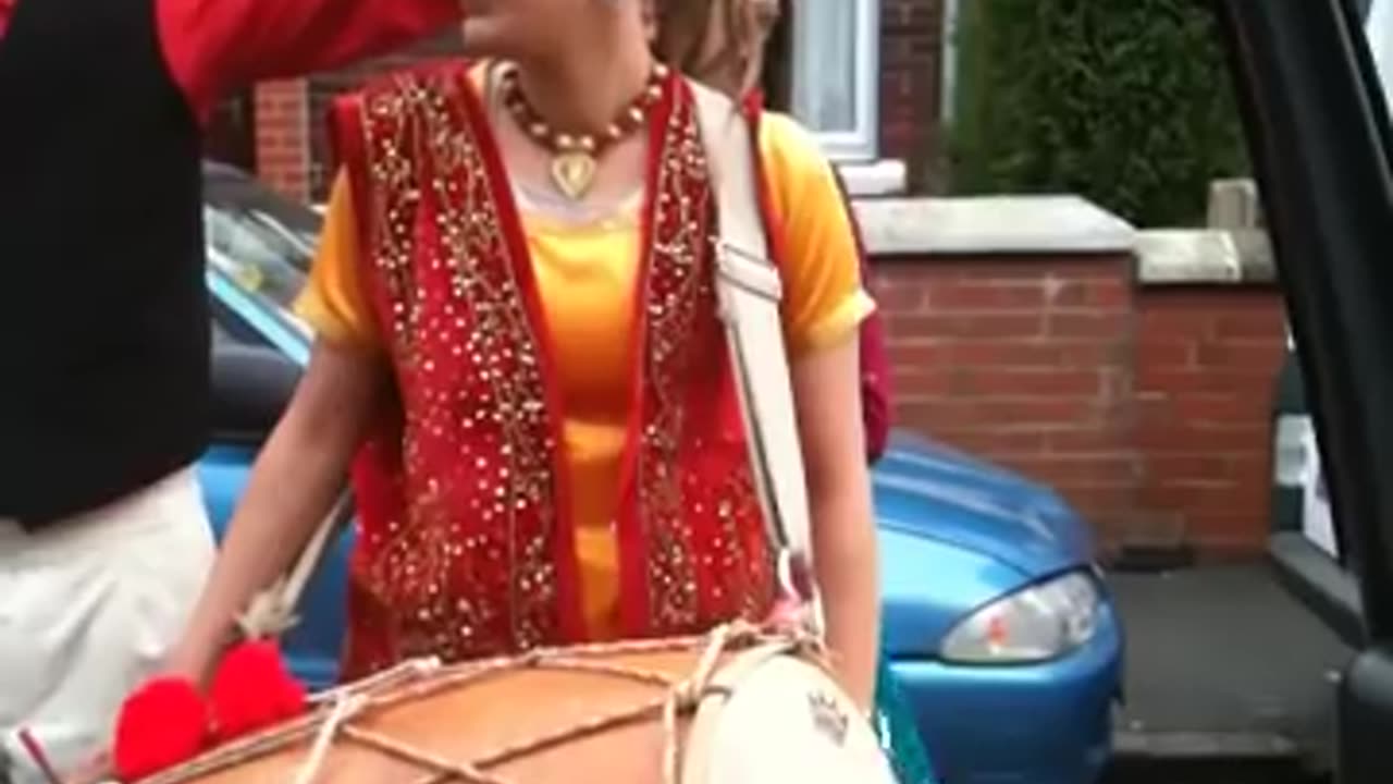 Rani Taj - Rude Boy - The Most Watched Dhol Video in the World