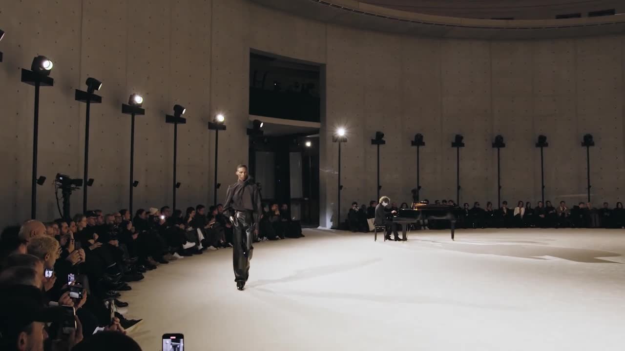 SAINT LAURENT - MEN'S WINTER 23 SHOW