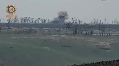 🇷🇺🇺🇦 Russian ATGM crew destroying Ukrainian tank in Soledar direction