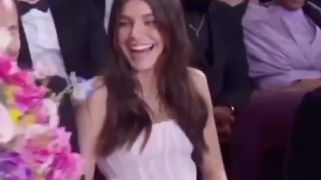 Brad Pitt’s reaction To Leonardo