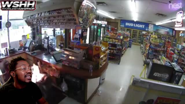 Physcopath sets store clerk AND gas station on fire