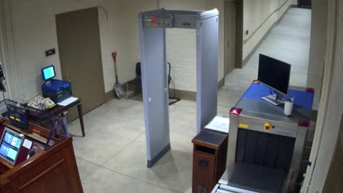 5133CHOBBAGarageScreening2_2021-01-06_20h22min38s753ms.mp4