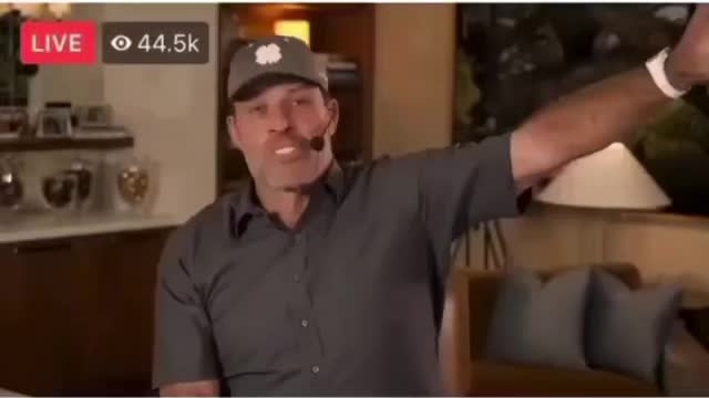 Tony Robbins Conspiracy theorist