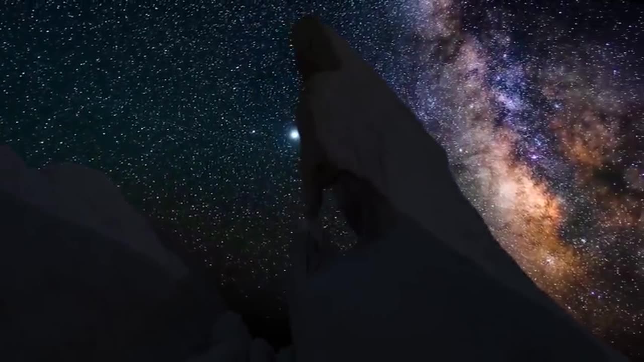 Do_We_Live_in_a_Superdeterministic_Universe