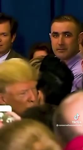 A WOMAN WHO HAS INCURABLE ILLNESS THANKS TRUMP FOR WRITING HER A HANDWRITTEN LETTER AND AS WELL AS SETTING UP HER SON WITH A FULL RIDE TO COLLEGE WHEN HE GRADUATES