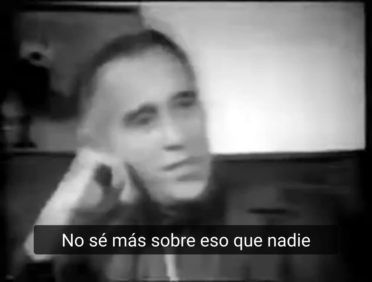 Christopher Lee habla de magia <negra> 1975