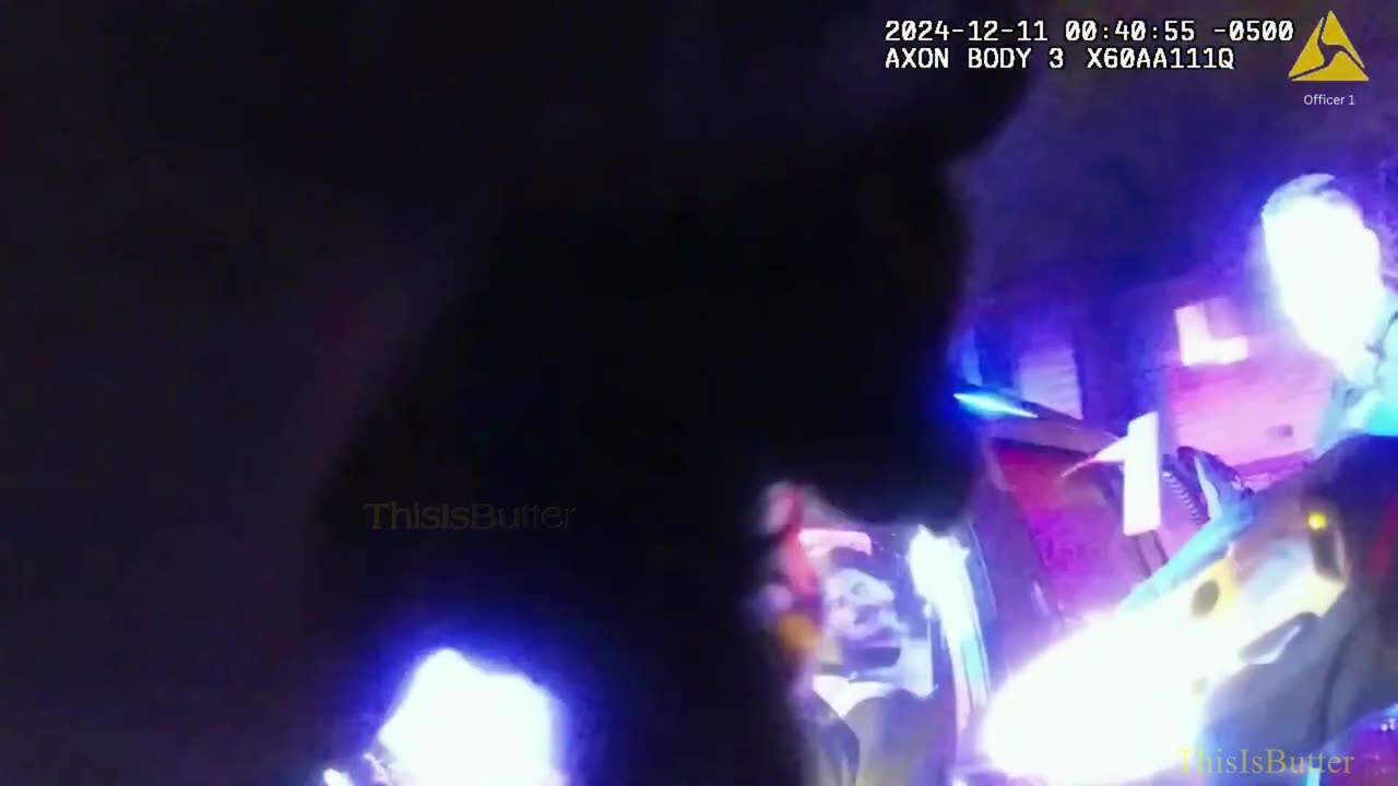 Two Bay City officers stabbed during arrest of man using 1-year-old as human shield