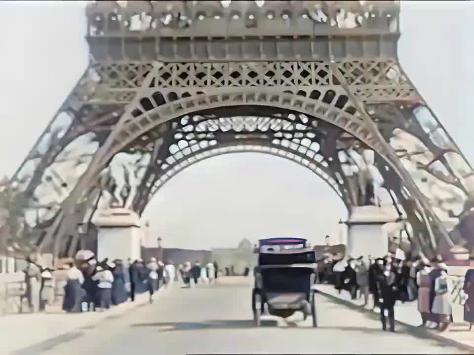 Paris 1920s in color, Trip On the Seine & Eiffel Tower [60fps, Remastered] w_sound design added