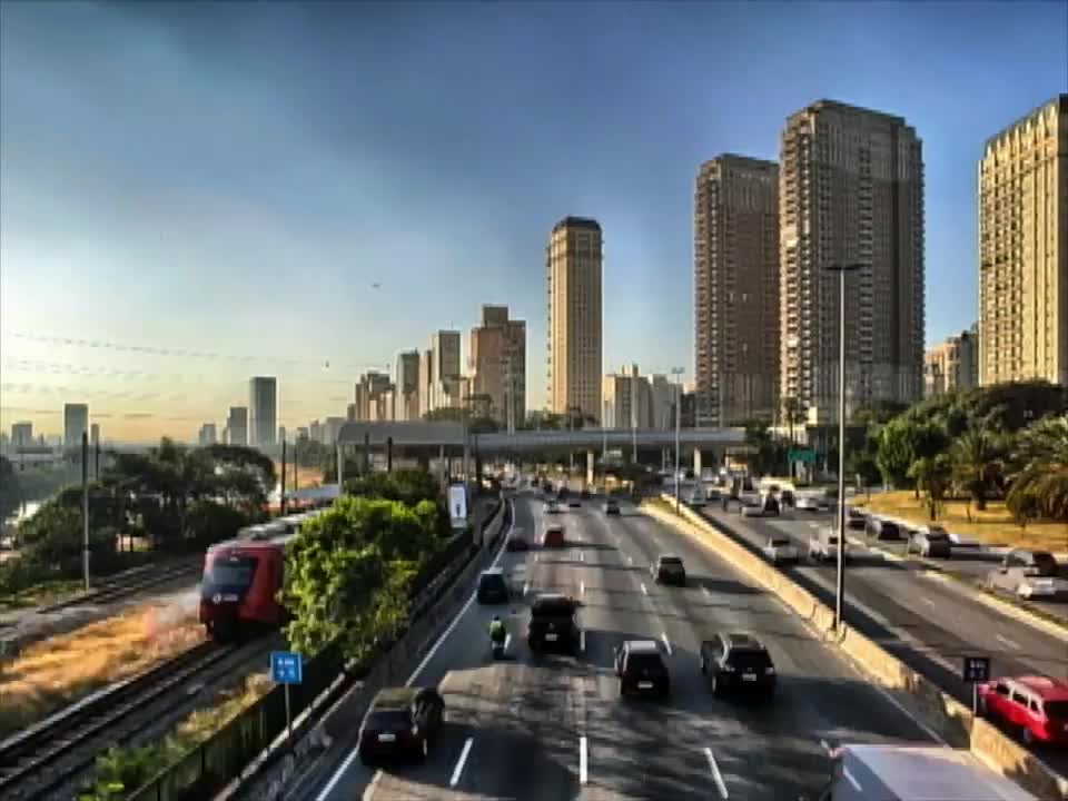 Fique informado pela manhã com as notícias do Fala Brasil